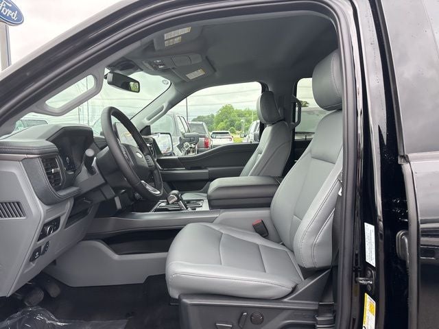 2025 Ford F-150 Lightning Flash™