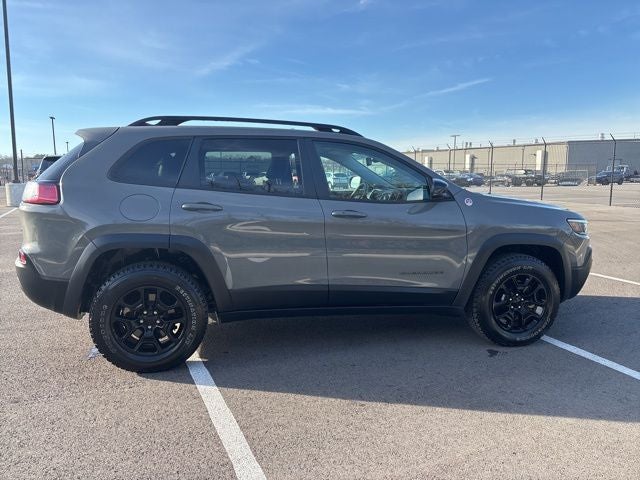 2022 Jeep Cherokee Trailhawk