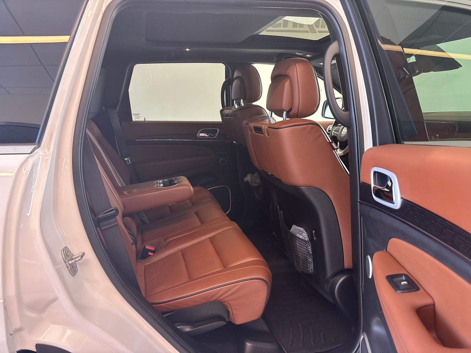 2020 Jeep Grand Cherokee Summit