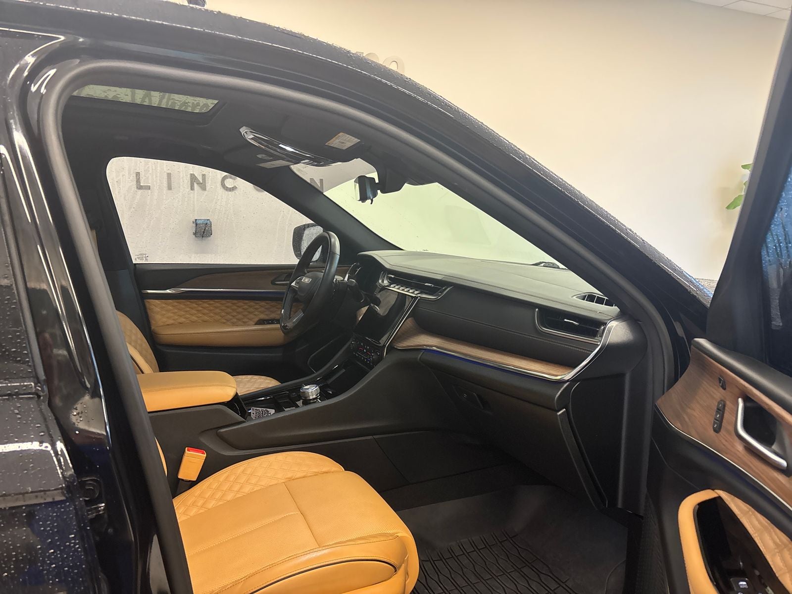 2023 Jeep Grand Cherokee Summit