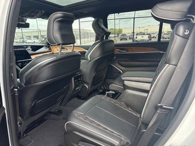 2024 Jeep Grand Cherokee L Summit