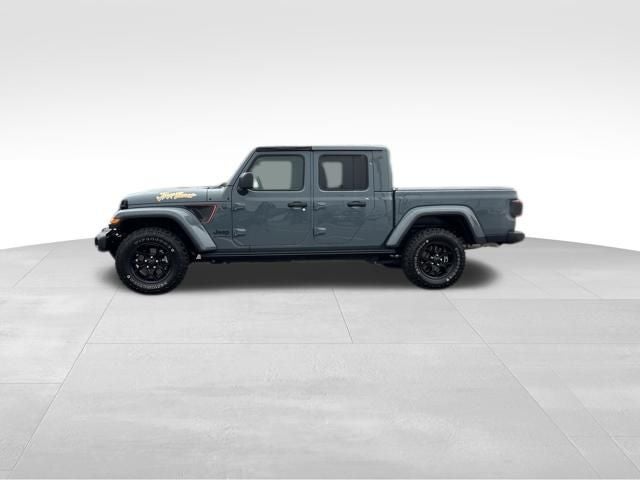 2024 Jeep Gladiator Base
