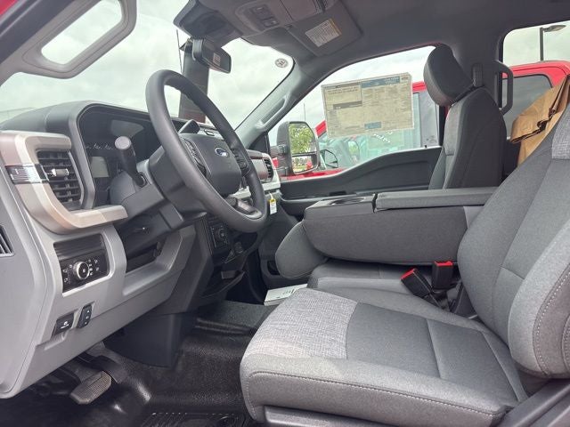 2025 Ford F-450SD XLT DRW