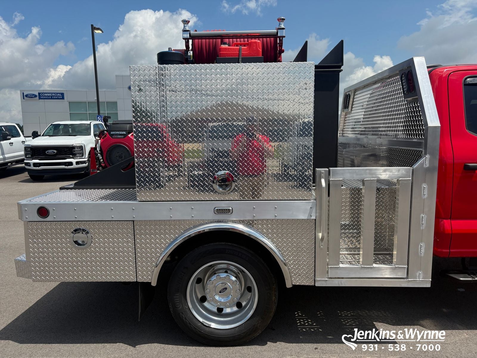 2025 Ford F-450SD XLT DRW