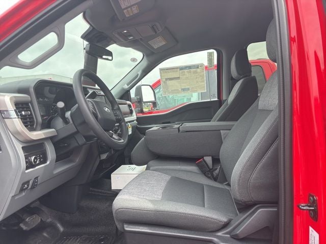 2025 Ford F-450SD XLT DRW