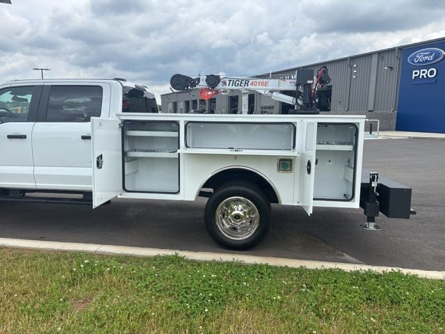 2025 Ford F-550SD XL DRW