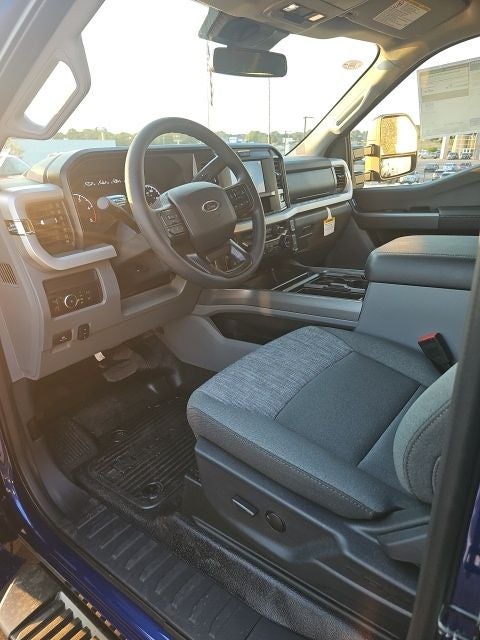 2026 Ford F-350SD XLT DRW