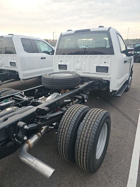 2026 Ford F-350SD XL DRW