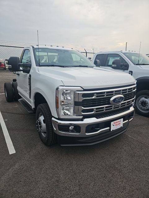 2026 Ford F-350SD XL DRW