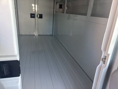 2025 Ford E-350SD Cutaway