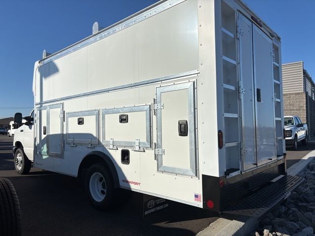 2026 Ford E-450SD IN-TRANSIT