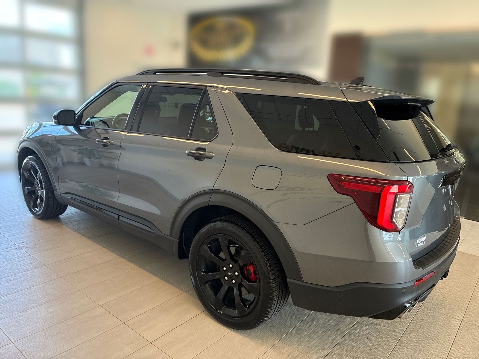 2022 Ford Explorer ST
