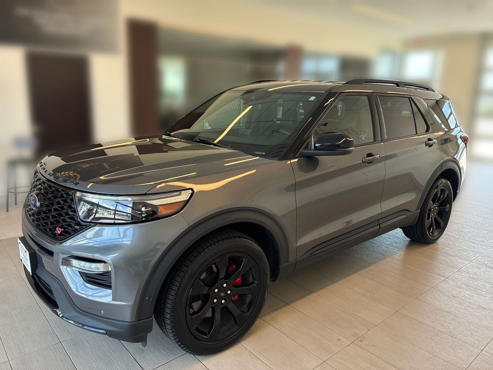 2022 Ford Explorer ST
