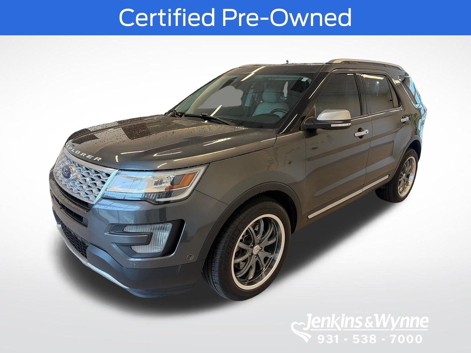 2017 Ford Explorer Platinum 4WD's photo