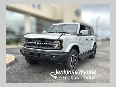 2026 Ford Bronco Outer Banks