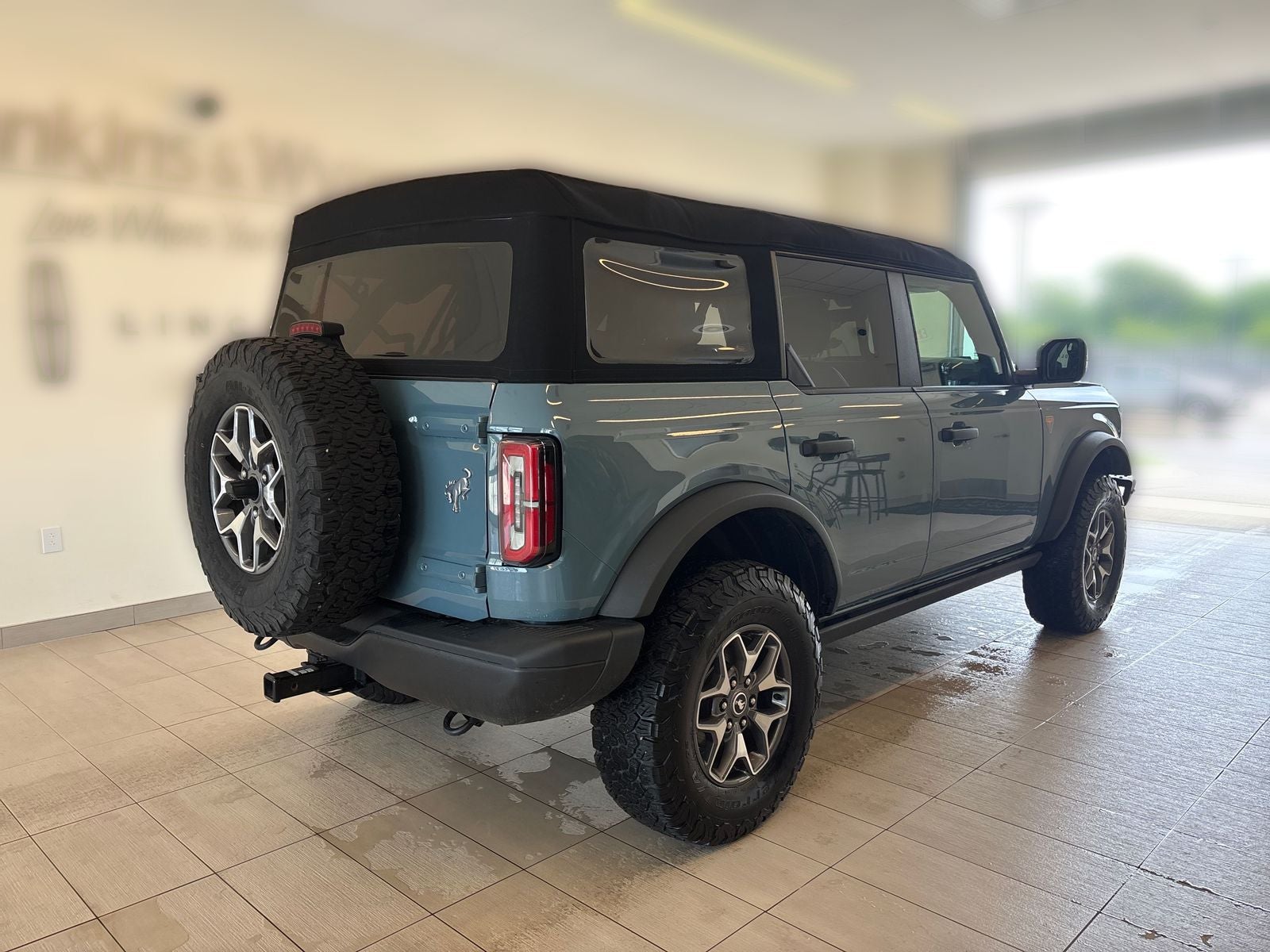 2023 Ford Bronco Badlands