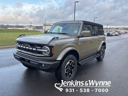 2025 Ford Bronco Outer Banks