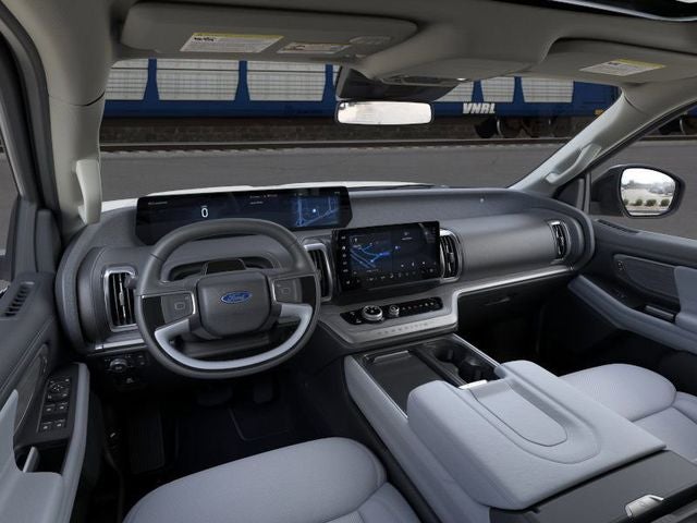 2025 Ford Expedition Max Platinum IN-TRANSIT