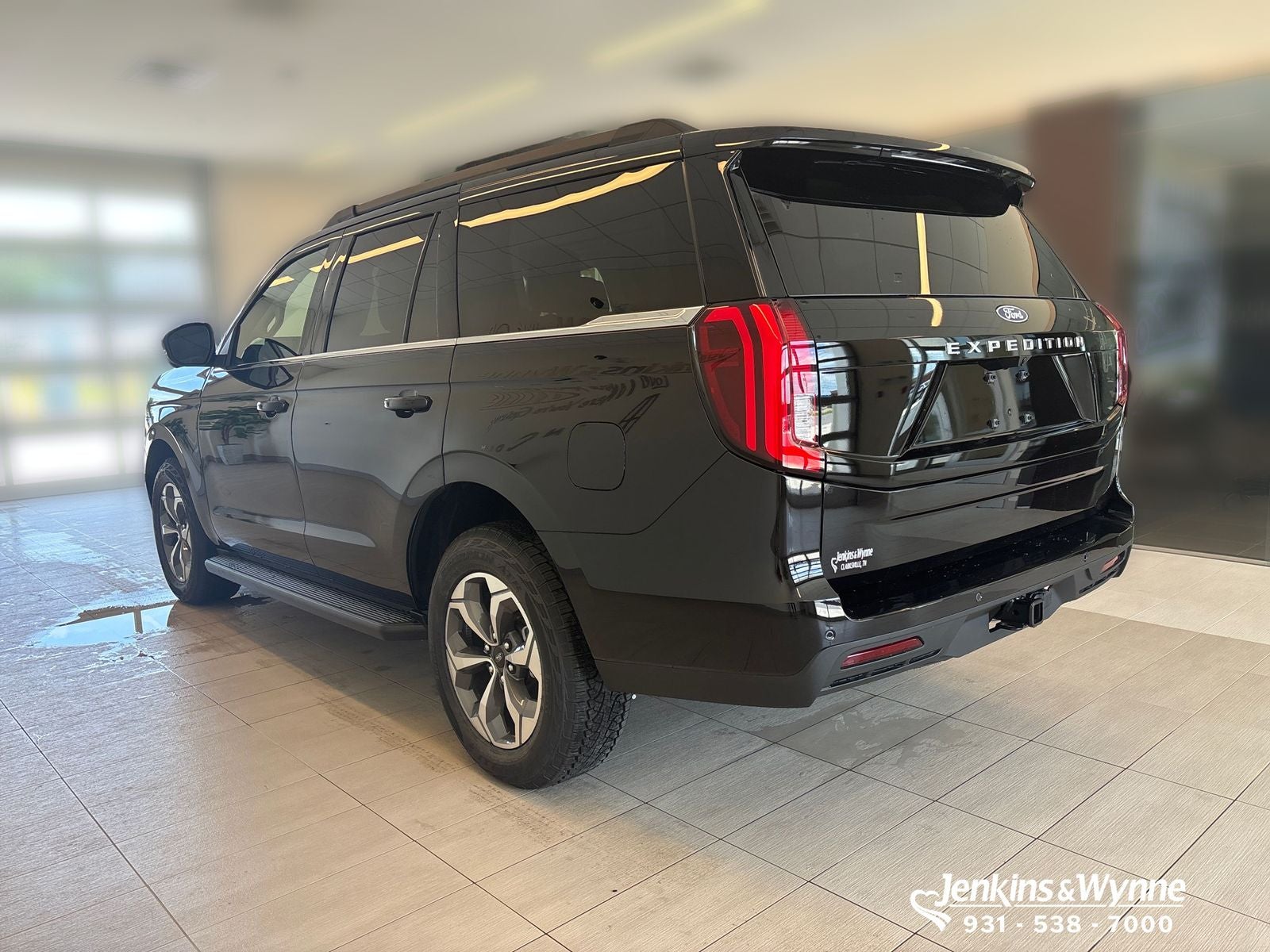 2027 Ford Expedition Active