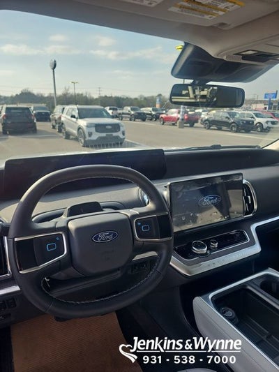 2026 Ford Expedition Platinum