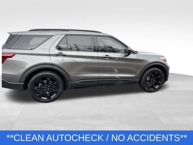 2024 Ford Explorer ST-Line