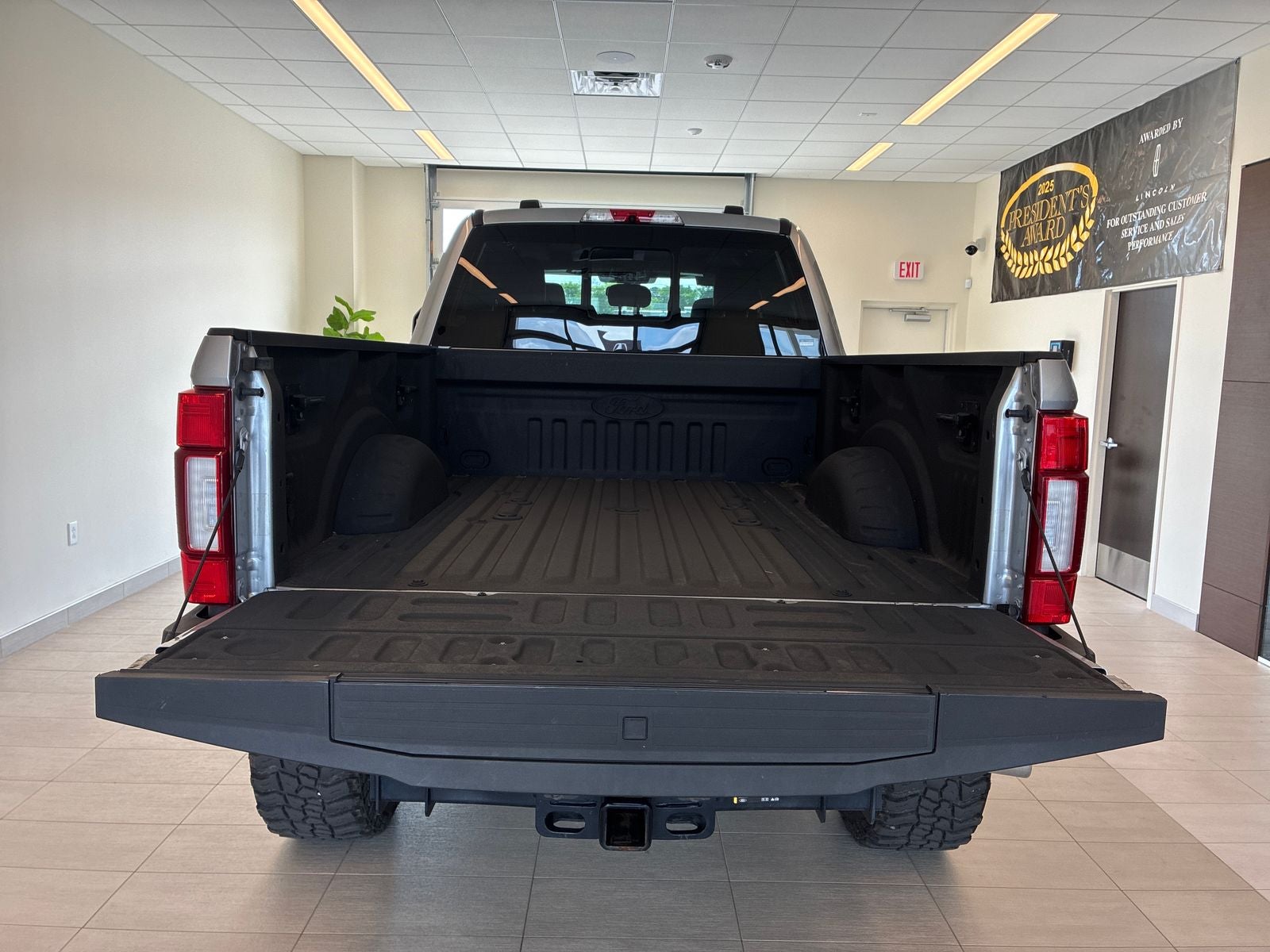 2022 Ford F-250SD Lariat