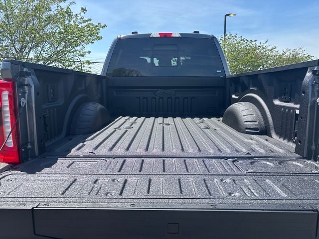 2025 Ford F-350SD Base