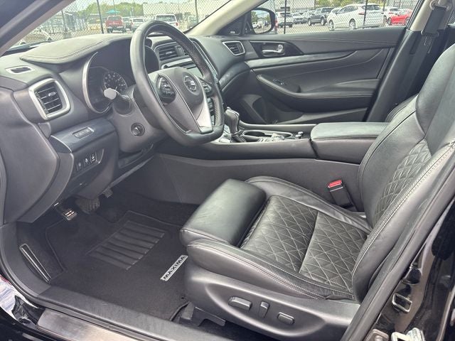 2020 Nissan Maxima Platinum
