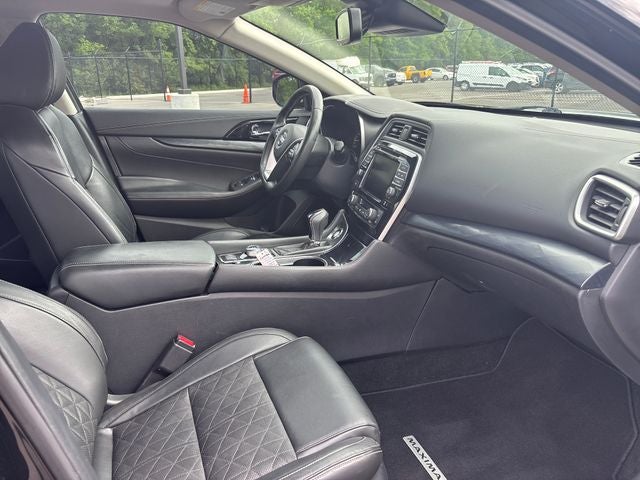 2020 Nissan Maxima Platinum