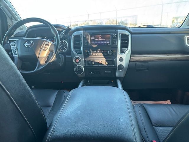 2019 Nissan Titan SL