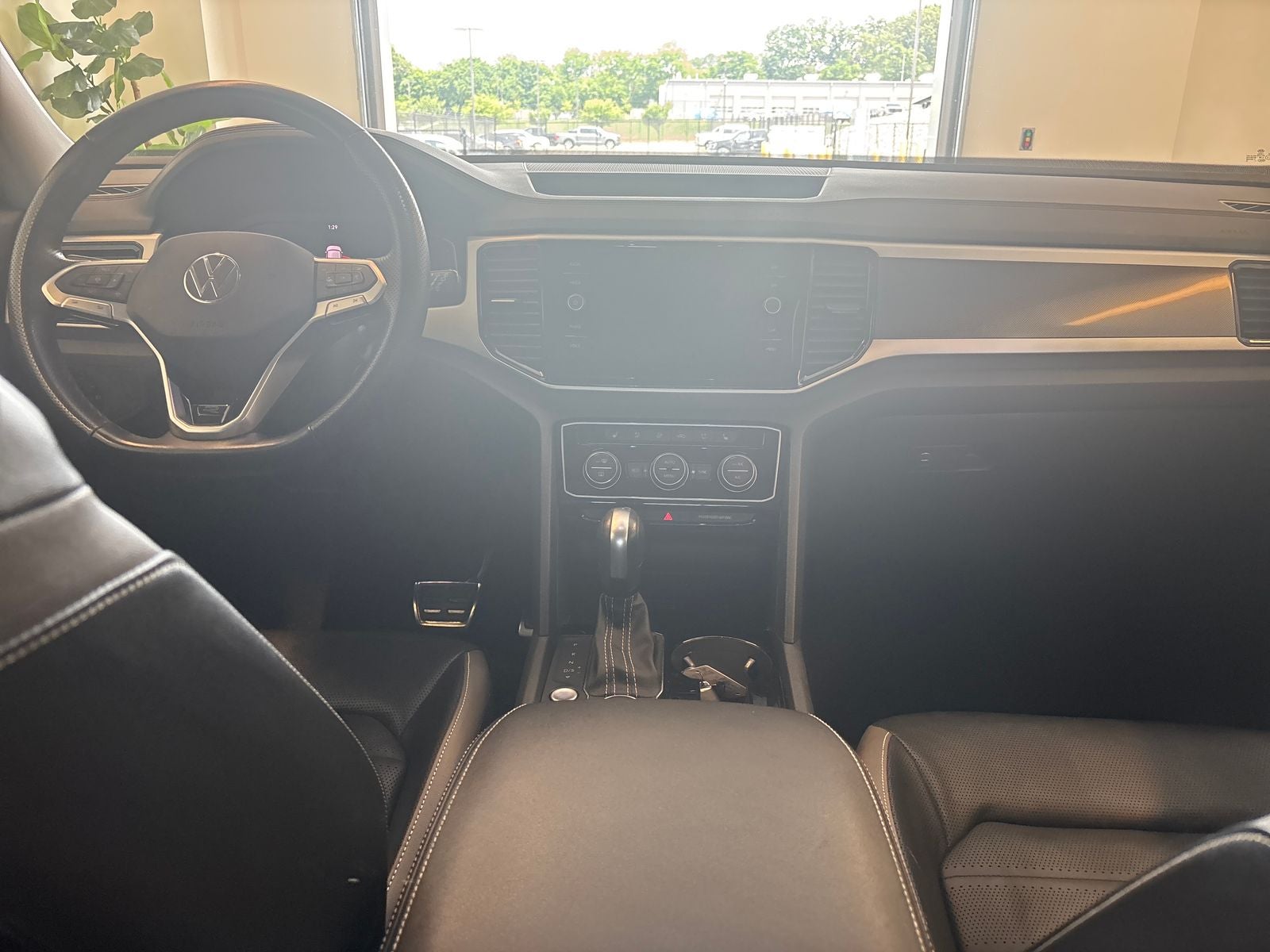 2022 Volkswagen Atlas 3.6L V6 SEL Premium R-Line
