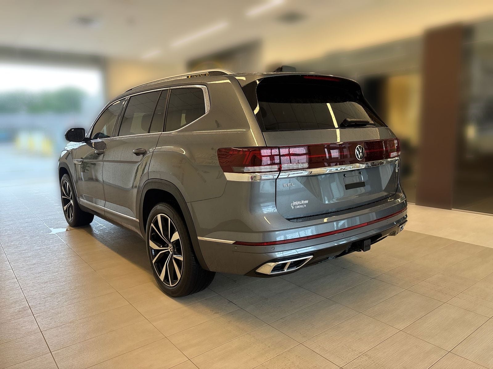 2024 Volkswagen Atlas 2.0T SEL Premium R-Line