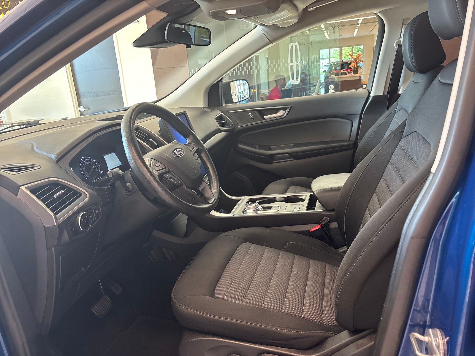 2023 Ford Edge SE