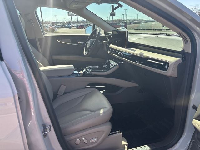 2022 Lincoln Nautilus Standard