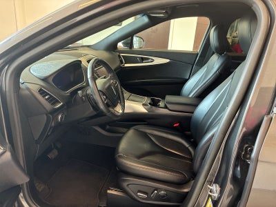 2020 Lincoln Nautilus Standard