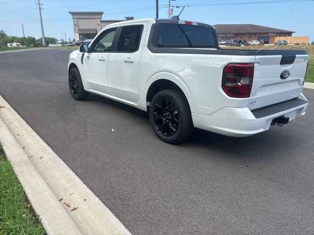 2025 Ford Maverick Lobo Standard