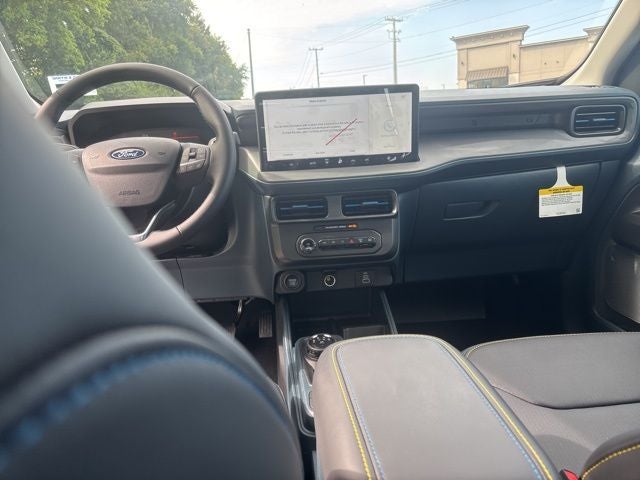 2025 Ford Maverick Lobo Standard