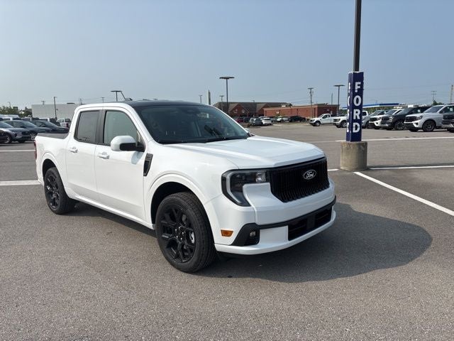 2025 Ford Maverick Lobo Standard