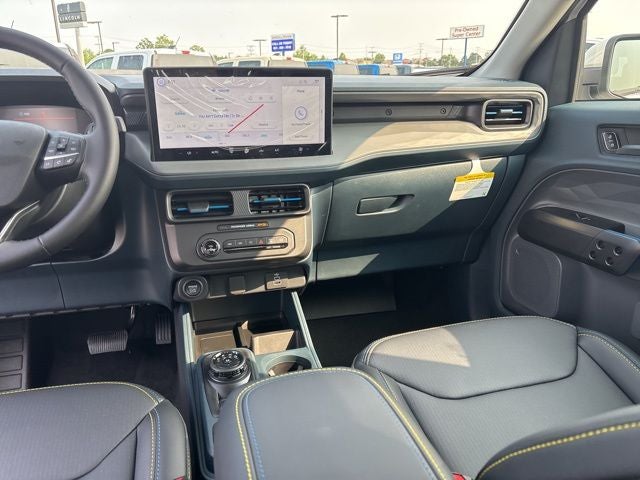 2025 Ford Maverick Lobo Standard