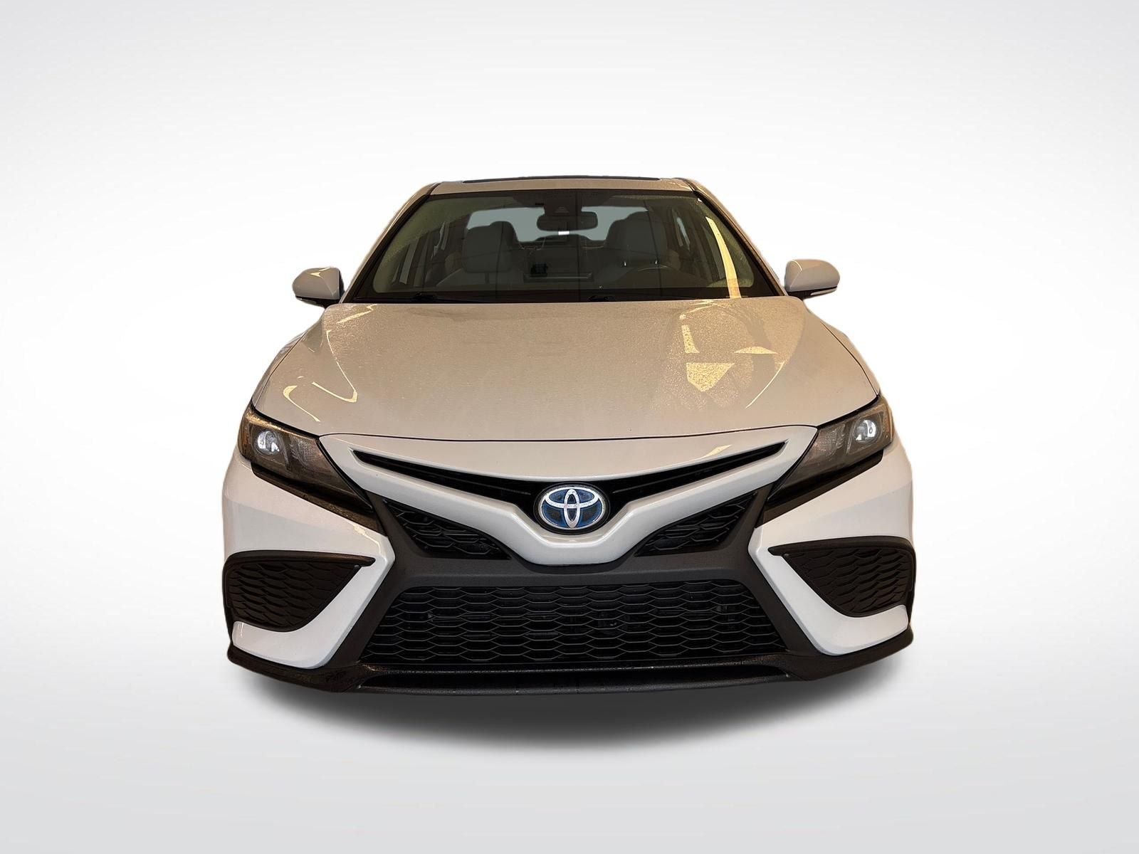 2024 Toyota Camry Hybrid SE
