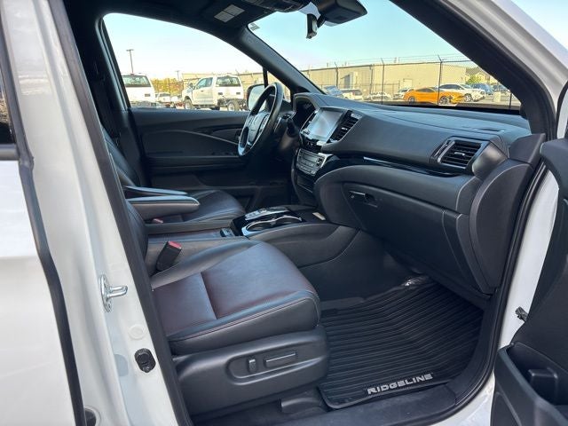 2022 Honda Ridgeline Black Edition