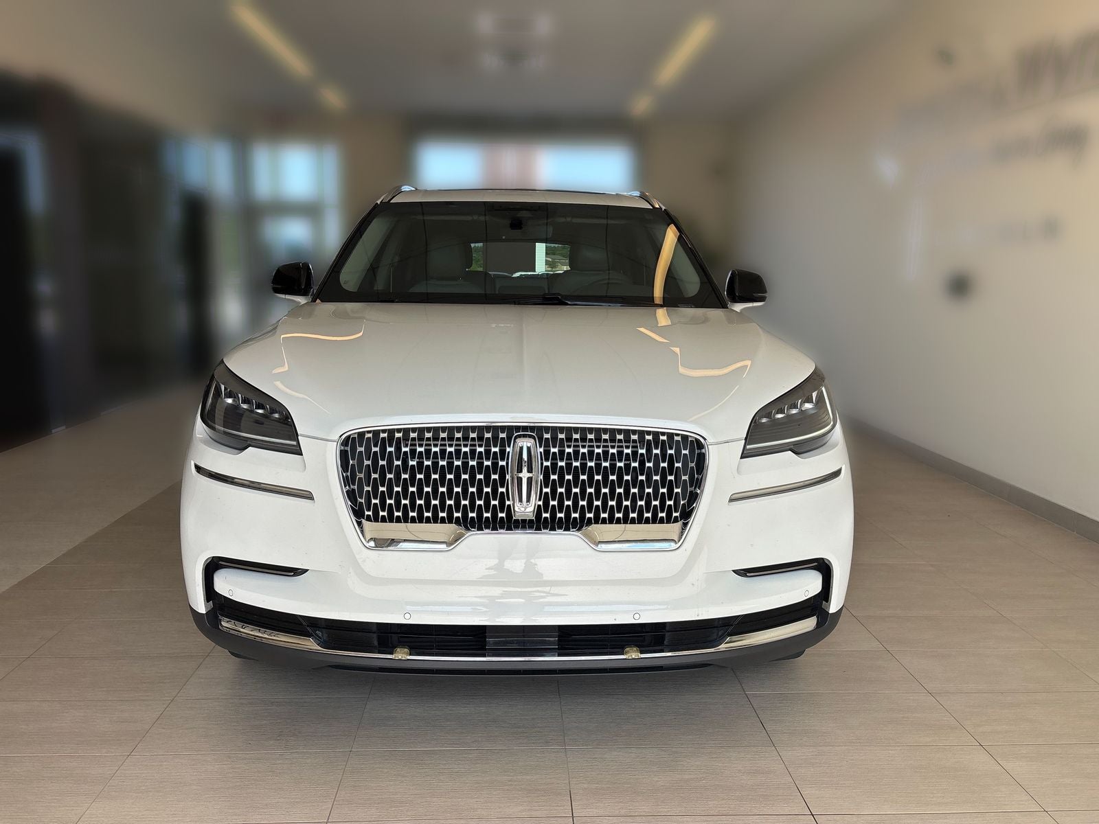 2023 Lincoln Aviator Standard