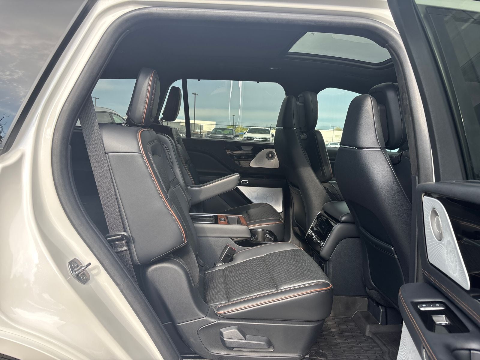 2025 Lincoln Aviator Black Label