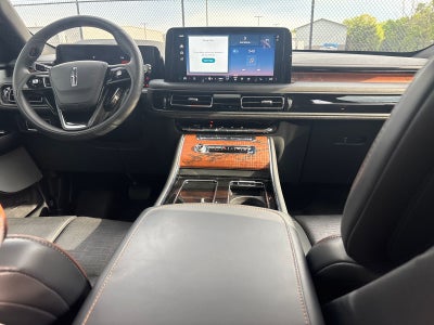 2025 Lincoln Aviator Black Label