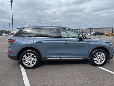 2025 Lincoln Corsair Premiere