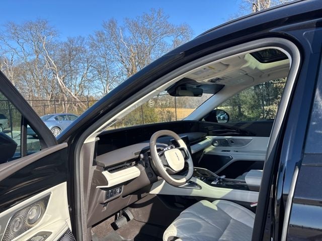 2024 Lincoln Nautilus Black Label