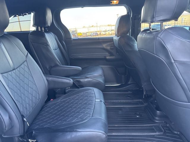 2024 Toyota Sienna XSE 7 Passenger