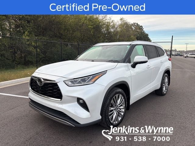 2022 Toyota Highlander Platinum