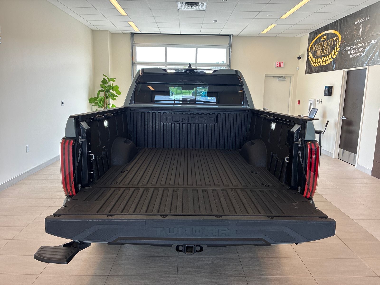2024 Toyota Tundra Platinum