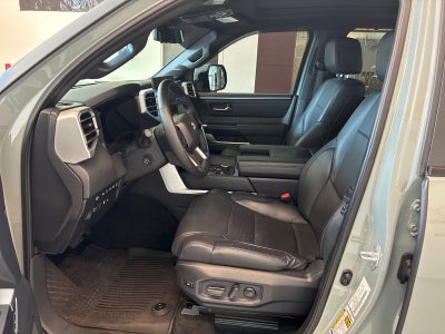 2024 Toyota Tundra Platinum